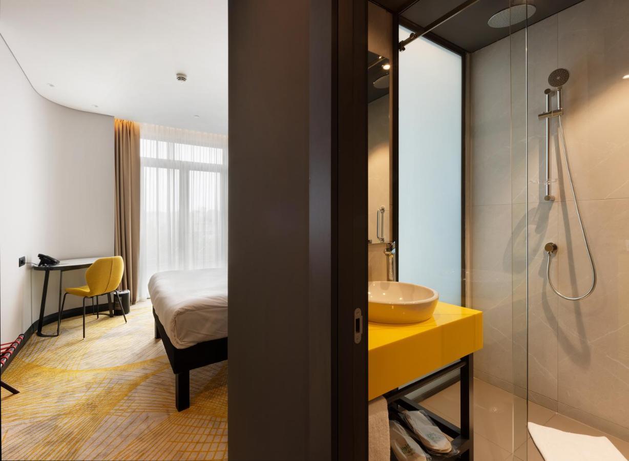 Ibis Styles Merter Отель