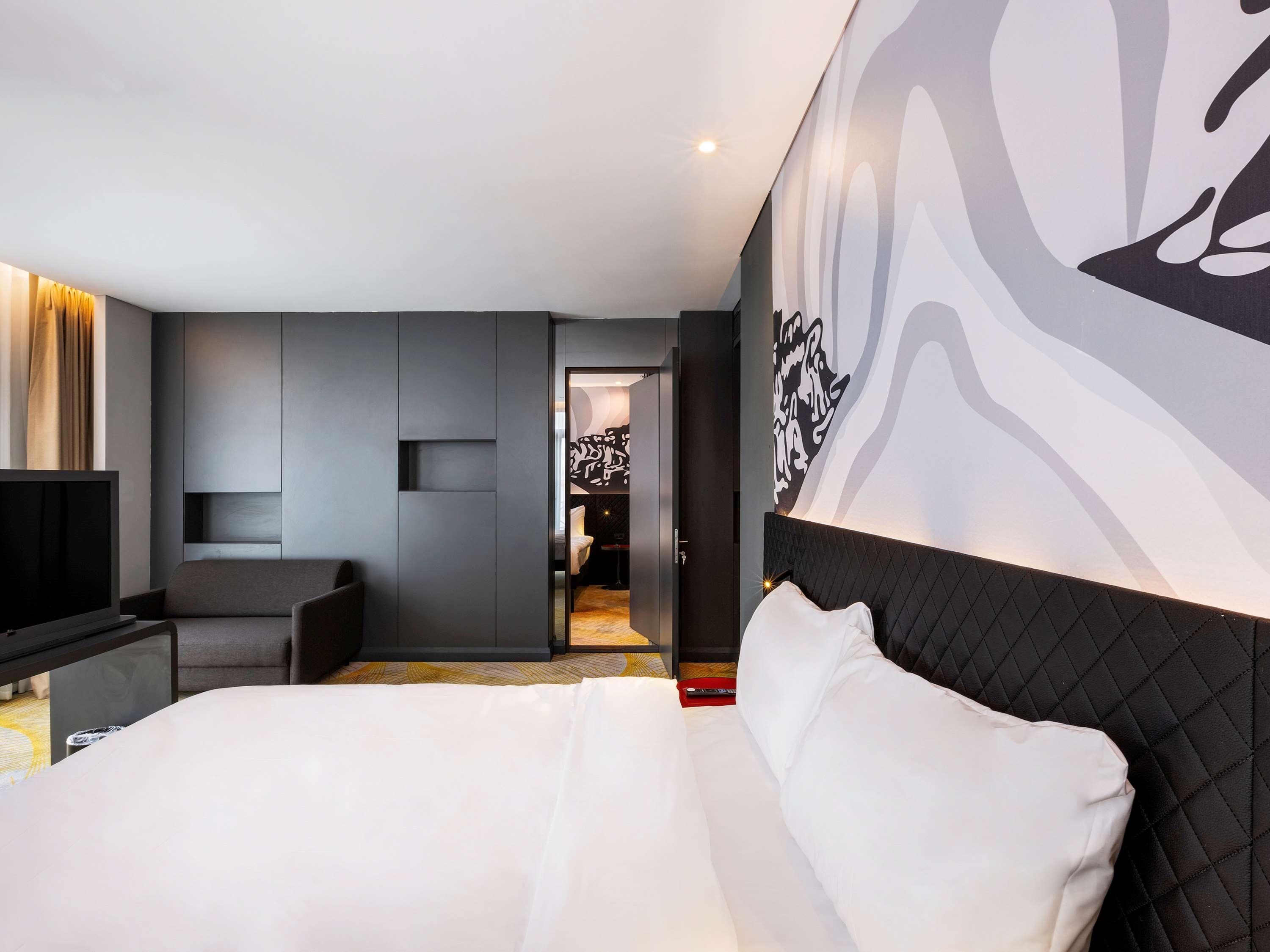 Ibis Styles Merter Отель